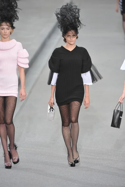Look 38